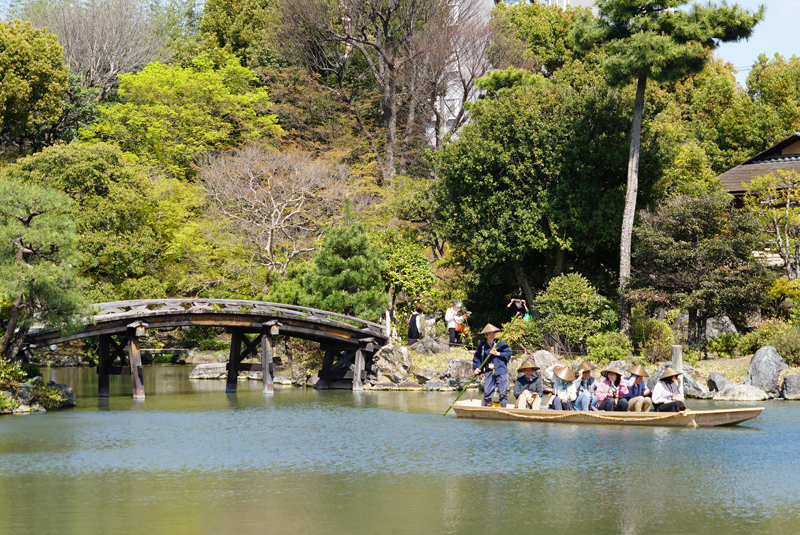 名勝渉成園”おもてなしの舟旅”特別ツアー